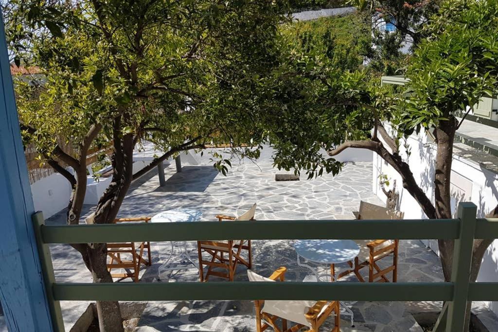 Chariklia Traditional House Alonnisos Town Exterior photo